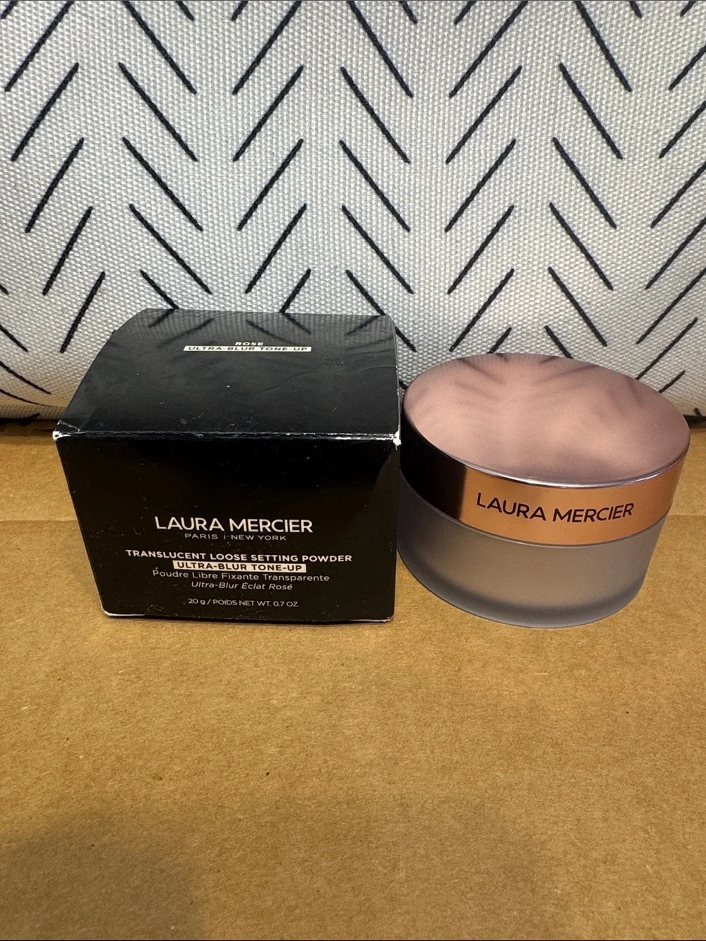 laura mercier Translucent Loose Setting Powder — Rose